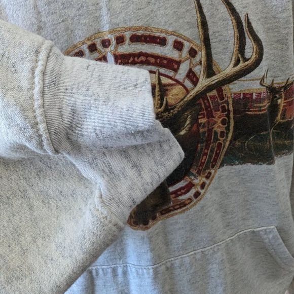 ✨2/$25✨ Vintage Hunting Deer Hoodie - Picture 9 of 12